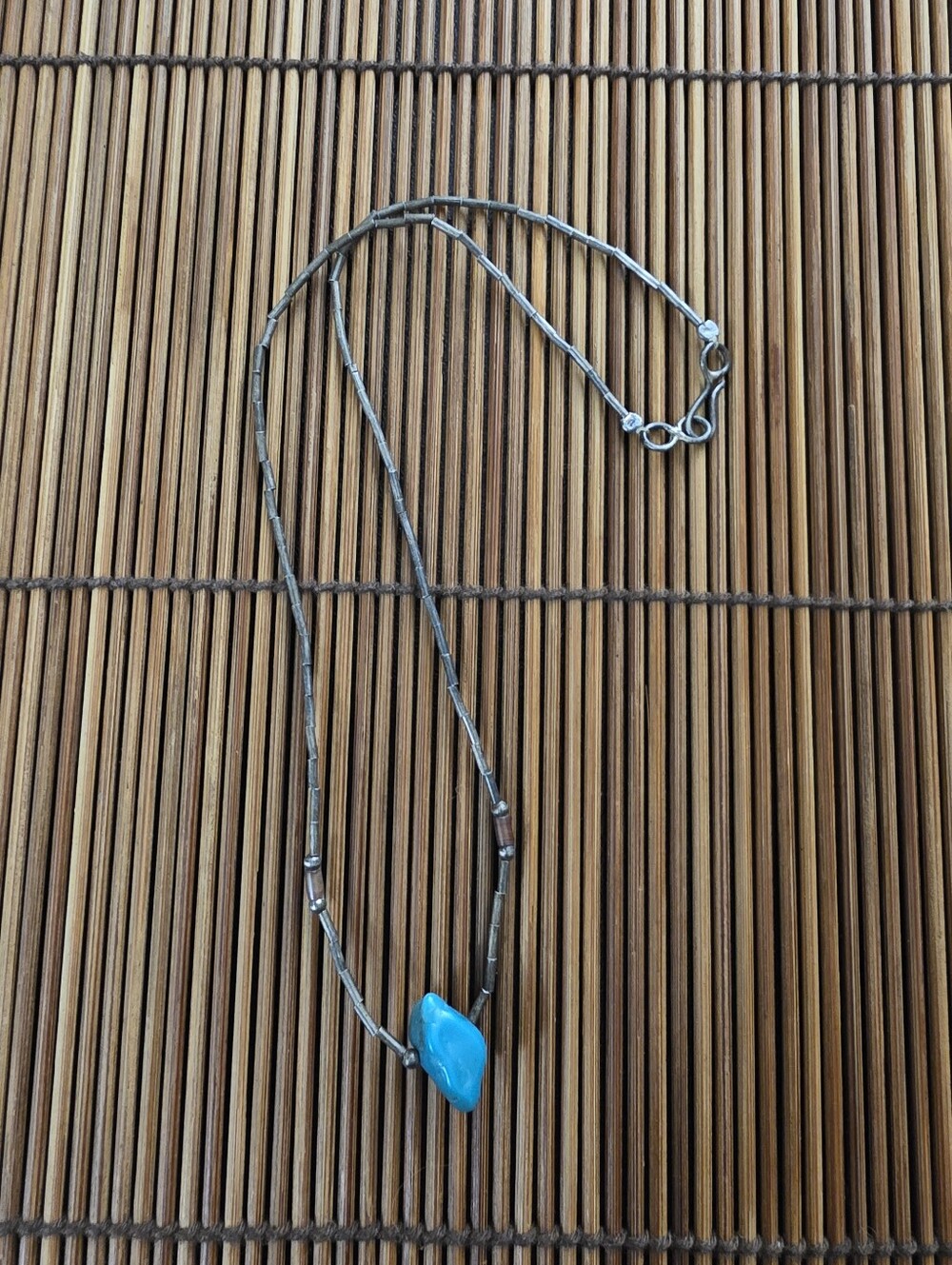 Sterling Silver Turquoise Native Liquid Silver Necklace (Vintage)